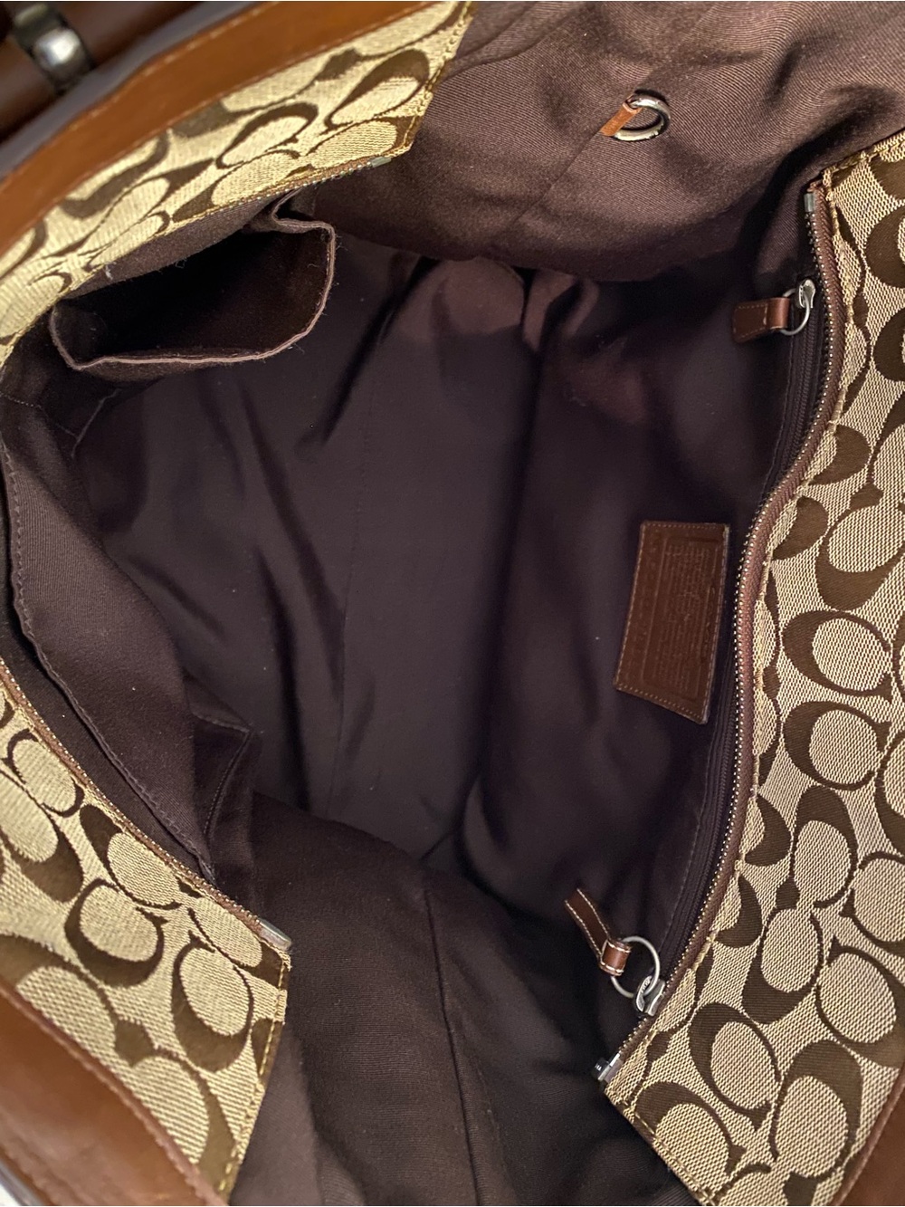 Coach Brown Signature Canvas Travel bag with Leather Trim and side pockets - Picture 5 of 16